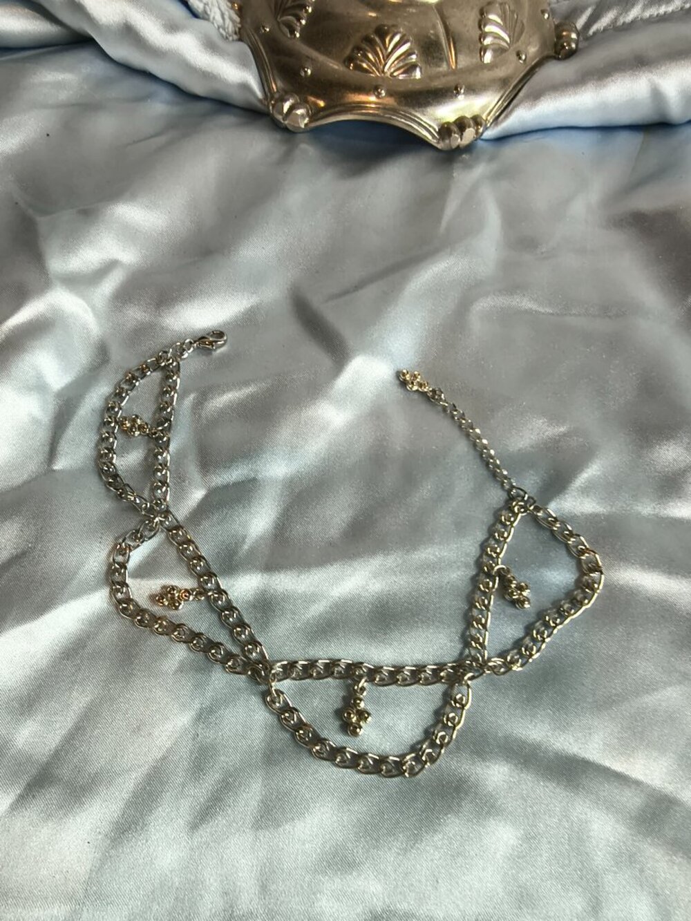 Silver Tone Avon Anklet